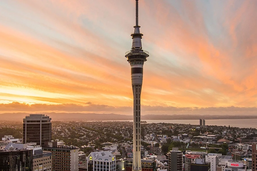 New Zealand Tour Package - Explore Stunning Destinations<br>