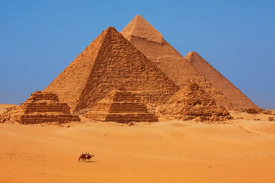 With our egypt tour packages​, dive into the ancient world of the Pharaohs, marvel at the grandeur of Luxor’s temples.